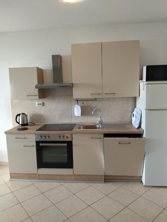Apartman Cemeljic Apartment Mandre Ngoại thất bức ảnh
